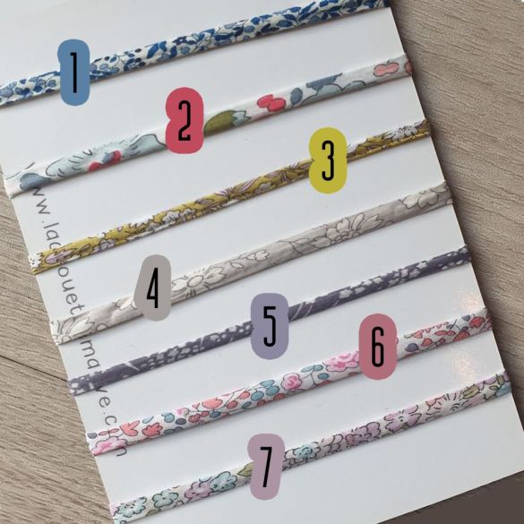 Bracelet cordon Liberty personnalisable avec médaillon percé en argent 925