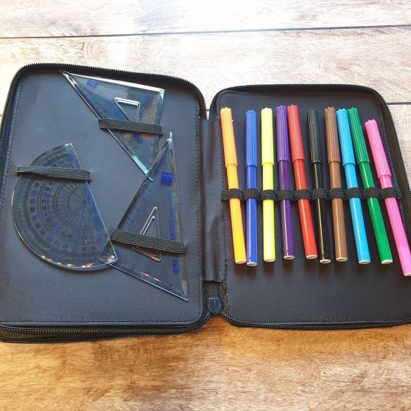 Trousse remplie crayons feutres personnalisée Tracteur