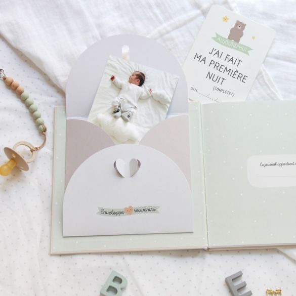 Mon journal de bébé - Mes 2 premières années - Zü