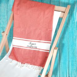 Grande fouta brodée pour Maîtresse / Atsem / Nounou / Maître - Corail